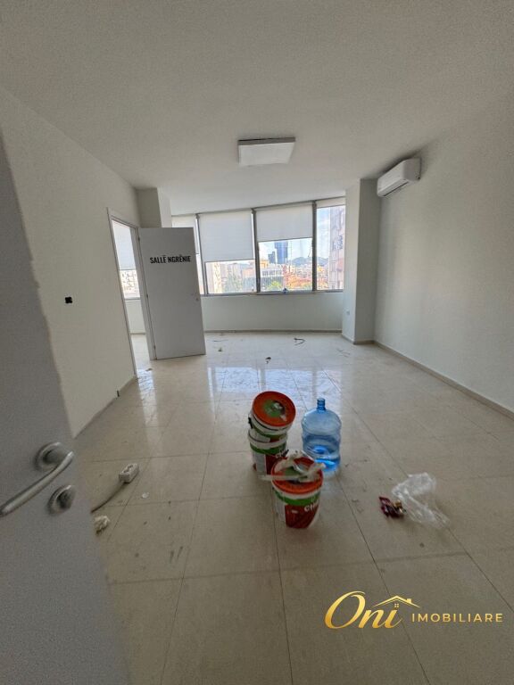 UFFICIO IN AFFITTO 840M2 STAZIONE DEI TRENI