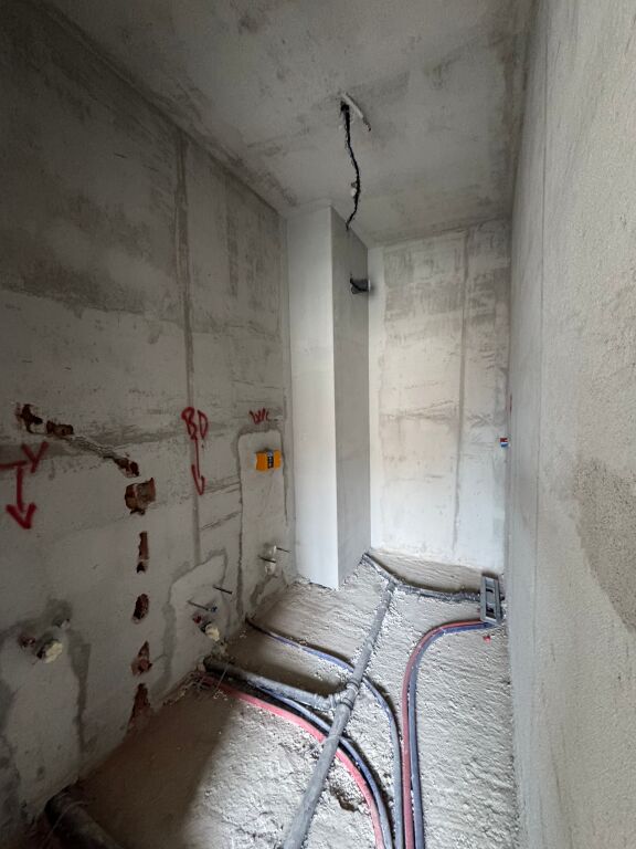 Shitet apartament 2+1+2 , Casa Bosko rruga Egnatia