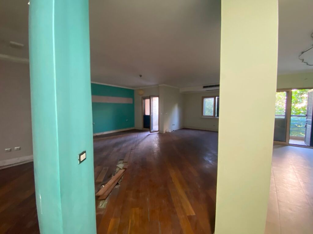 Office Space for Rent 104 m² at 9-Floors – Ideal for Clinics &amp; Offices !!