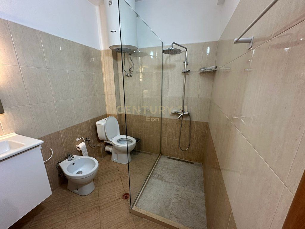 WE SELL 1+1 APARTMENT IN THE CENTER OF DURRES, SPORT PALACE !