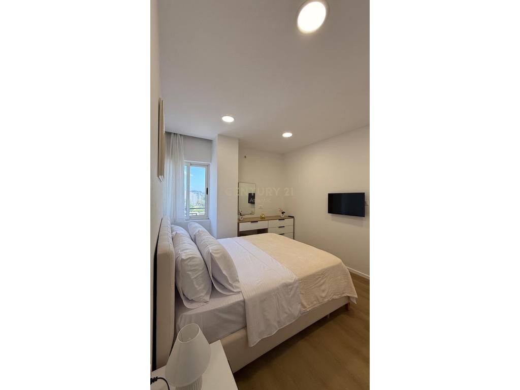 Apartment 1+1 For Rent at Iliria Beach, Durrës! 50 m From the Sea