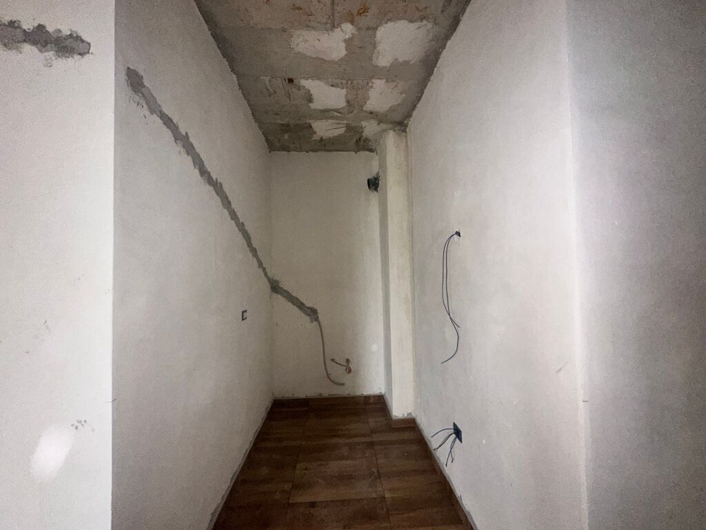 Apartament me Pamje nga Deti për shitje në Vlorë