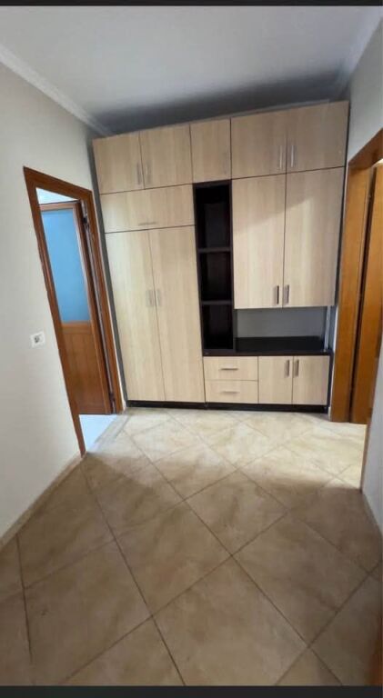 JEPET ME QERA APARTAMENT 1+1 - ALLIAS, TIRANE