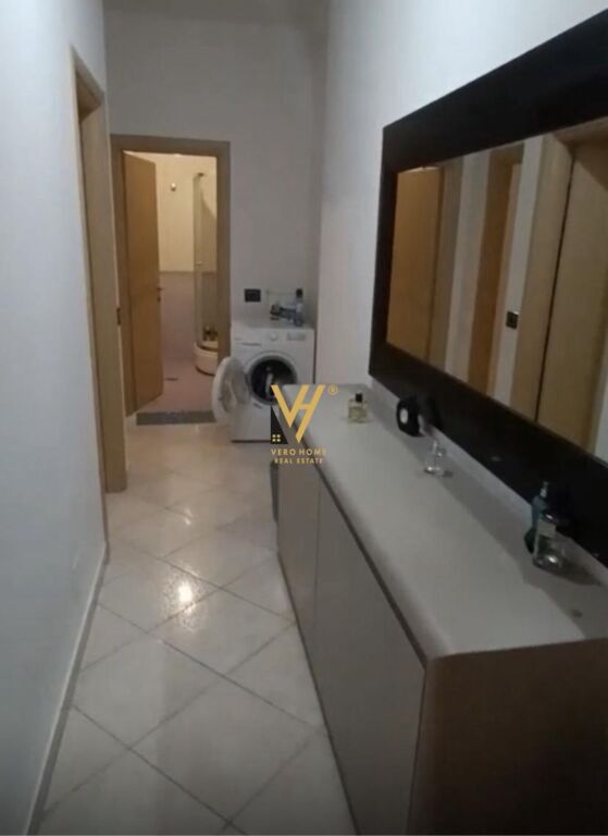 SHITET APARTAMENT 2+1+2+BLK TE KOMUNA E PARISIT 360.000 EURO