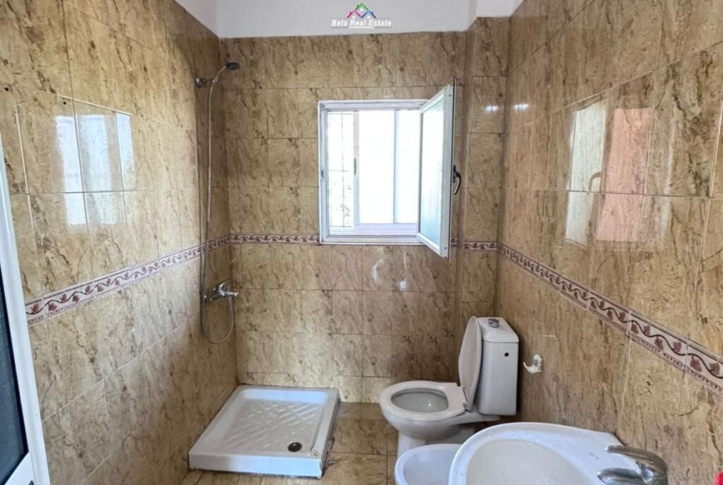 Apartament Ne Shitje 1+1 Ne Vasil Shanto (ID B111148) Tirane