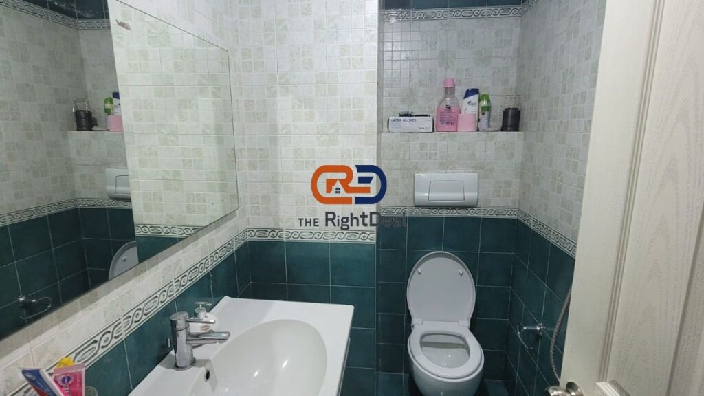 In Lapraka, Apartment 3+1+2 For Sale With Perfect Orientation!!!
