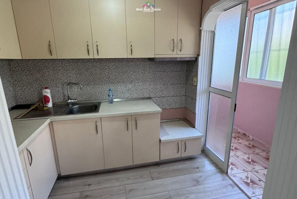 Apartament Ne Shitje 1+1 Ne Vasil Shanto (ID B111148) Tirane