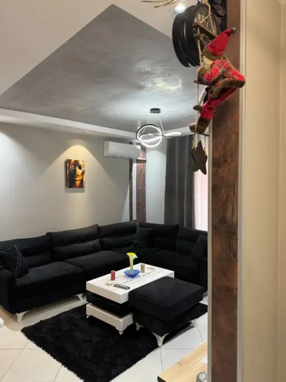 Qera | Apartament 3 + 1 | Liqeni i Thatë | 550 €/muaj