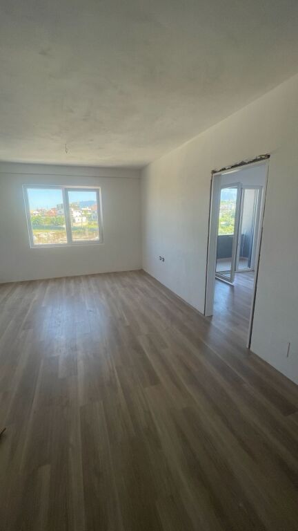 Apartment 1+1 for sale Paskuqan
