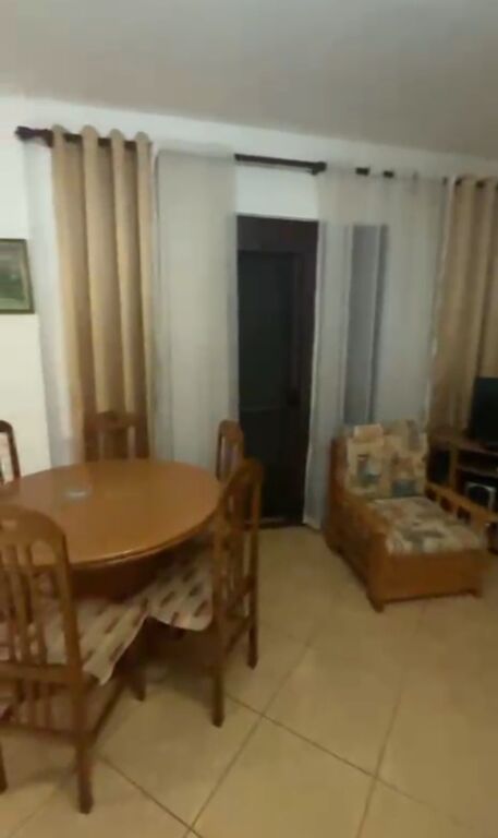 In affitto 2+1, Kodra Diellit