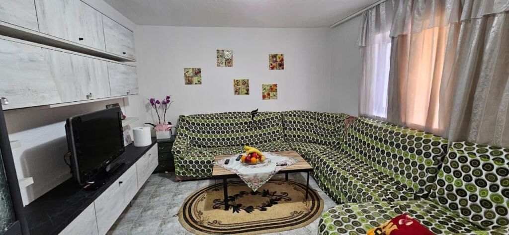 APARTMENT FOR RENT 1+1 PARIS COMMUNE 45,000 LEKE FH-76601