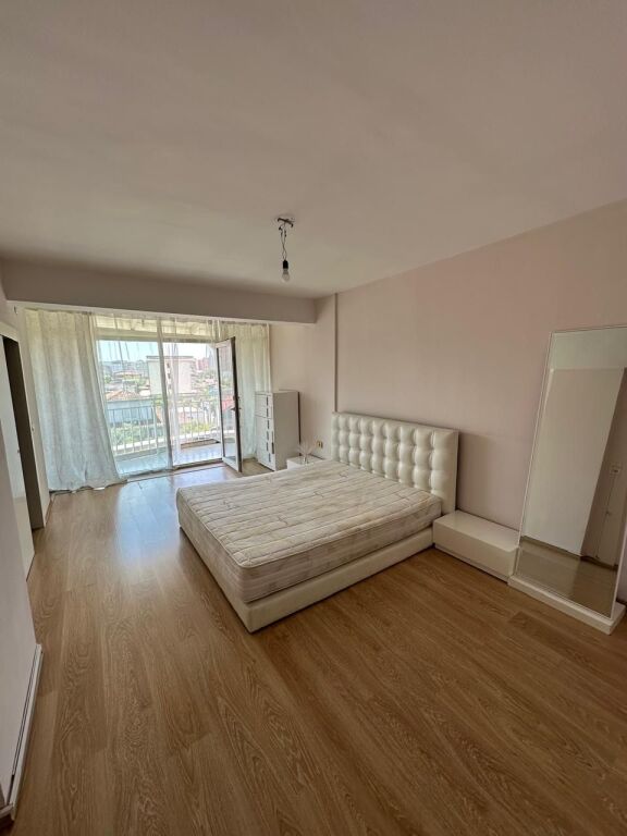 2+1,new building, Laprake near Intesa Bank, 600 thousand lek