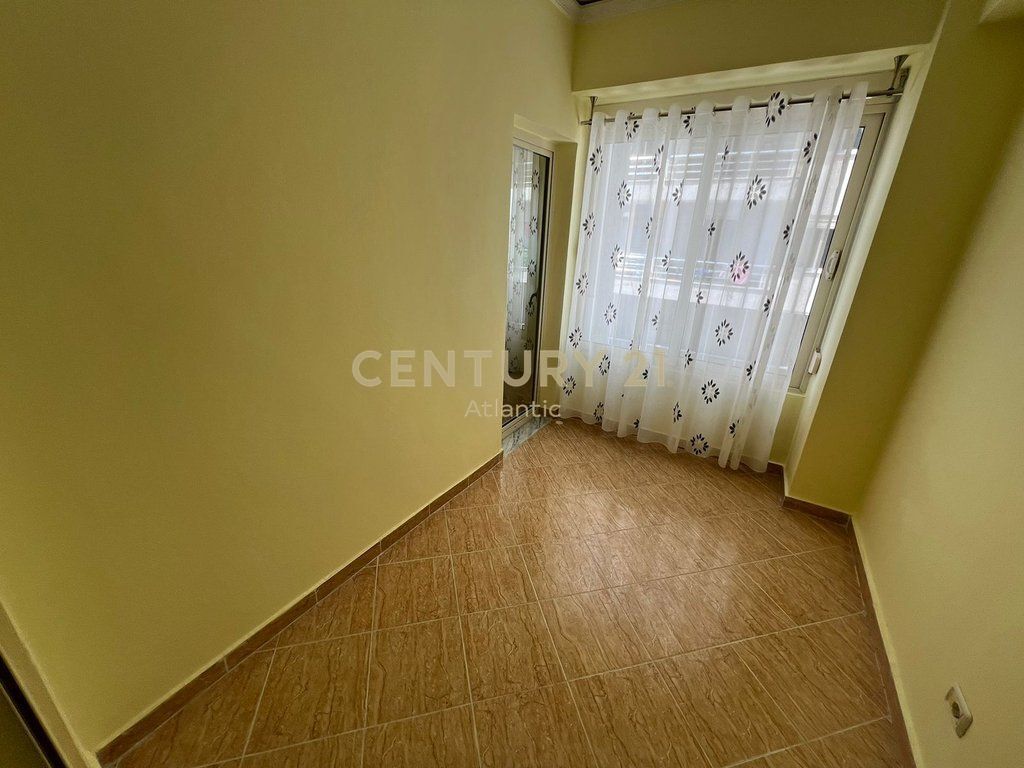 JEPET ME QERA APARTAMENT 2+1+ DEPO NE PLAZH RROTA KUQE !