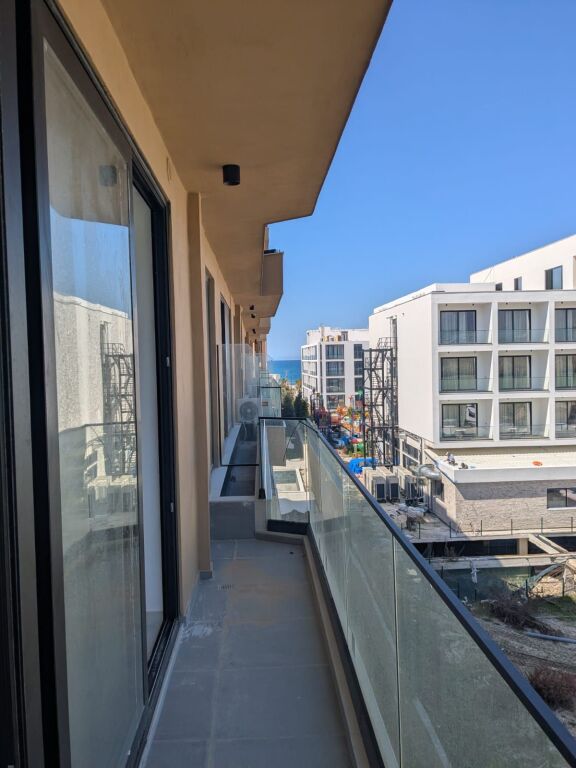 1+1 Apartment for sale with side sea view in Radhime – Rexhina Palm Resort