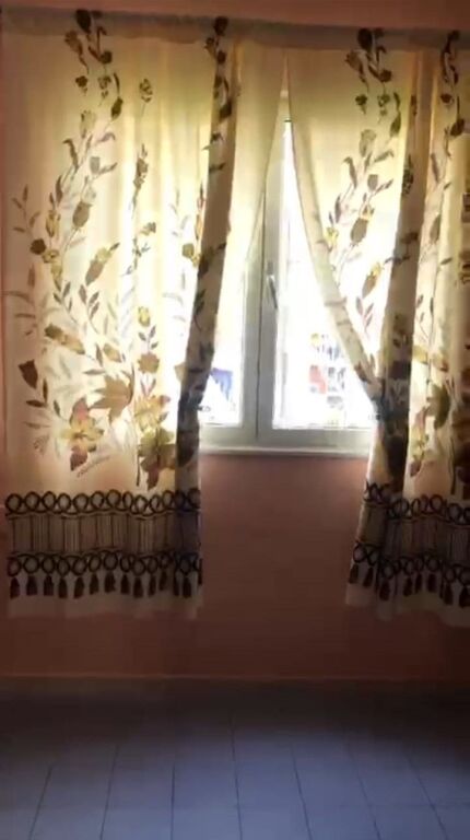 Rent | Shtëpi private 3 + 1 | Tregu Elektrik | 700 €/month