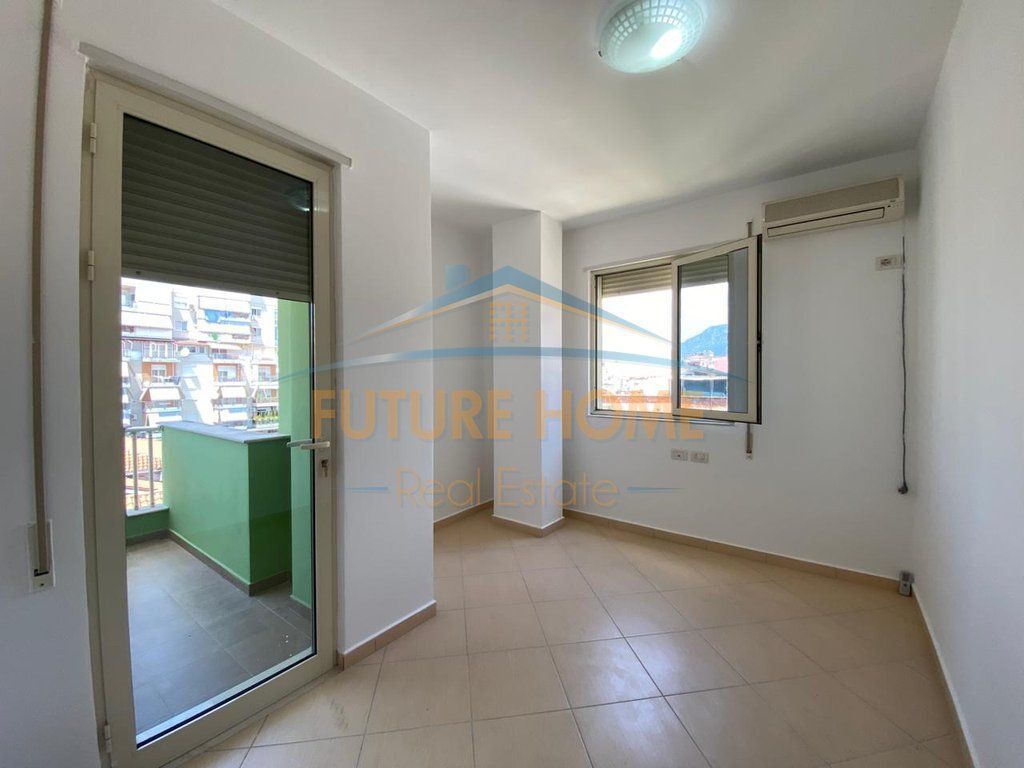 Rent, Office space+Parking spot, Elbasan Street