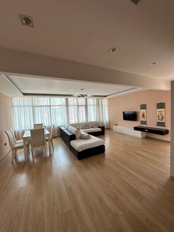 2+1,new building, Laprake near Intesa Bank, 600 thousand lek
