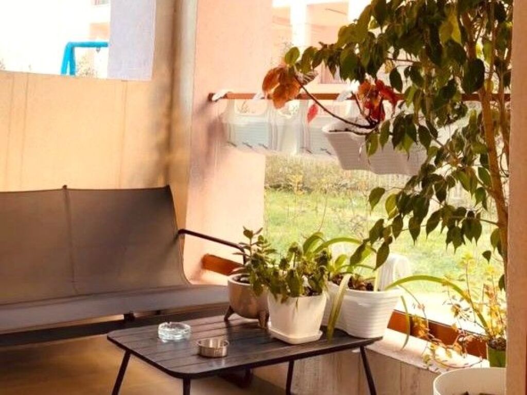 Shitet ambient prenium per perdorim komercial tek rezidenca mangalem 21