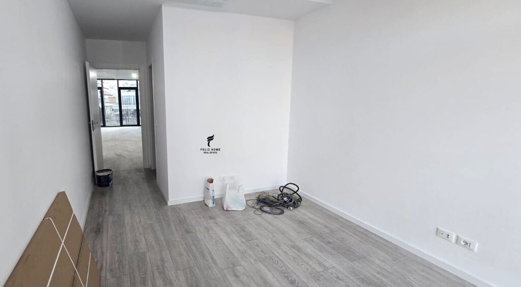 UFFICIO IN AFFITTO 87 M2 VISTA LAGO 150.000 LEKE FH-76503