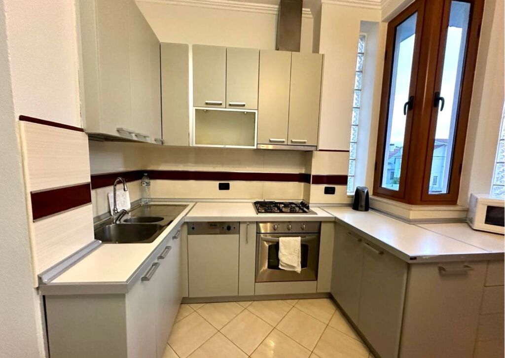 2+1/Qera📍Porcelan 📌450€