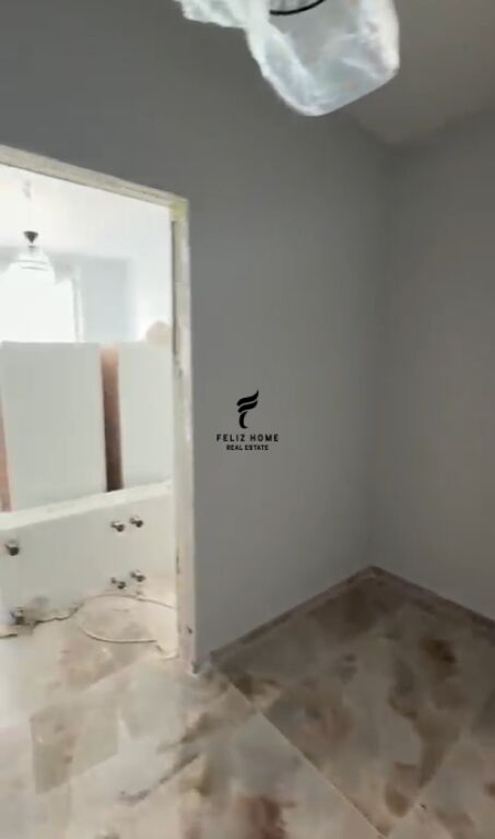 4 APARTMENTS FOR RENT ISH EKSPOZITA 240,000 LEKE FH-76480