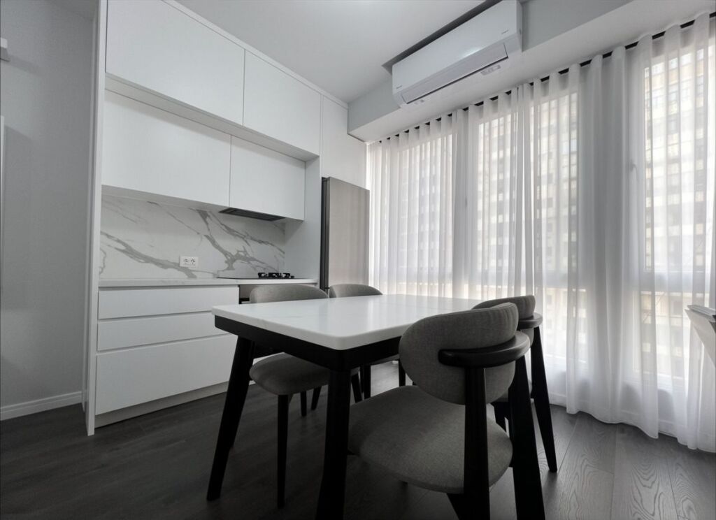 Qera | Apartament 2 + 1 | Stacioni i Trenit | 800 €/muaj