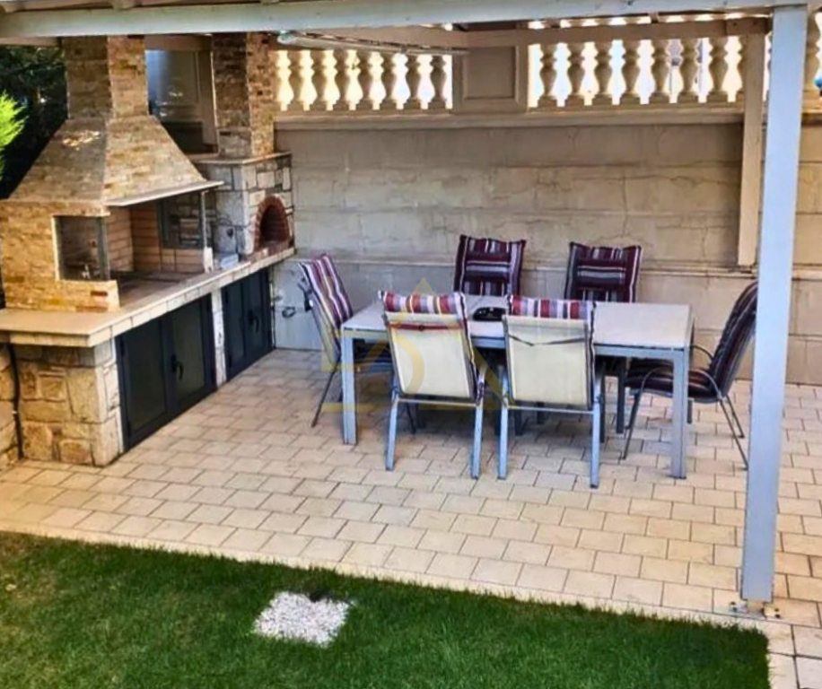 Luxury Villa for Rent – Mjull Bathore, TEG, Tirana