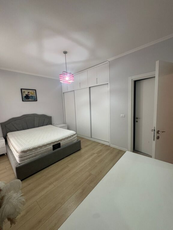 2+1, with parking at Hotel Merkuri Dogana, 650 thousand lek