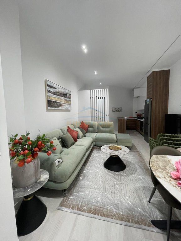 Apartment 1+1, "Murrat Terbaci" Street, Vlora.