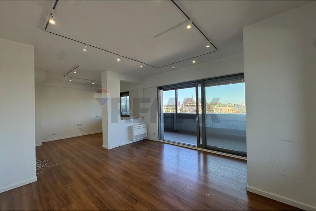 Business premises for rent in the heart of Blloku!