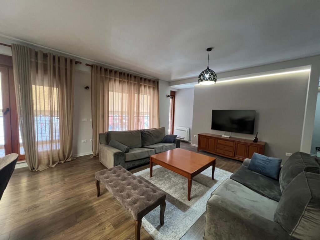 APARTAMENT 2+1 PER QIRA TEK KOMPLEKSI DELIJORGJI !