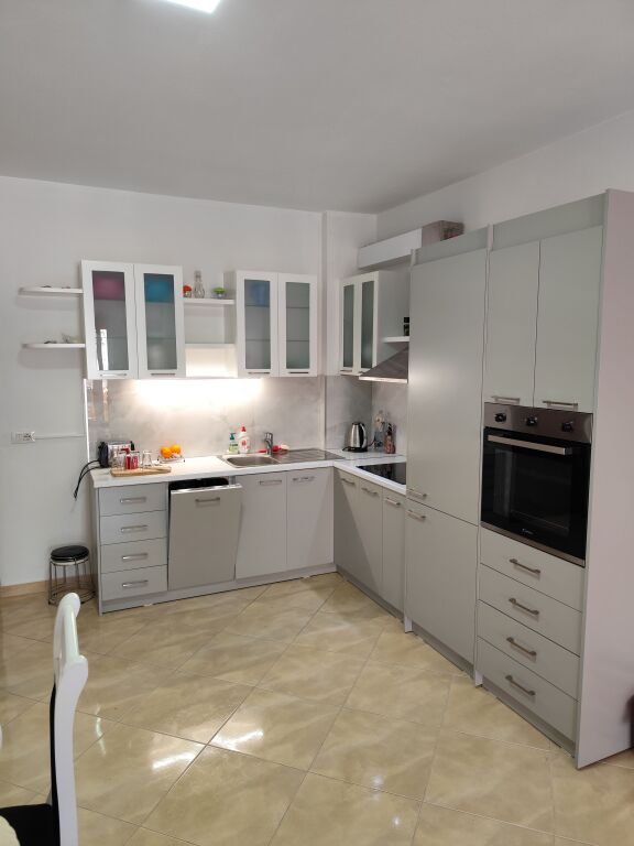 Appartamento 2+1+1 SARANDA VENDITA shitet. 