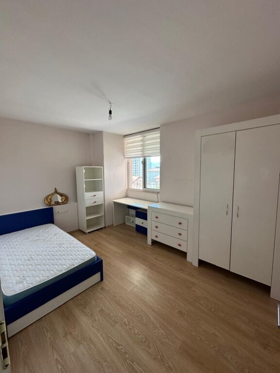 2+1,new building, Laprake near Intesa Bank, 600 thousand lek
