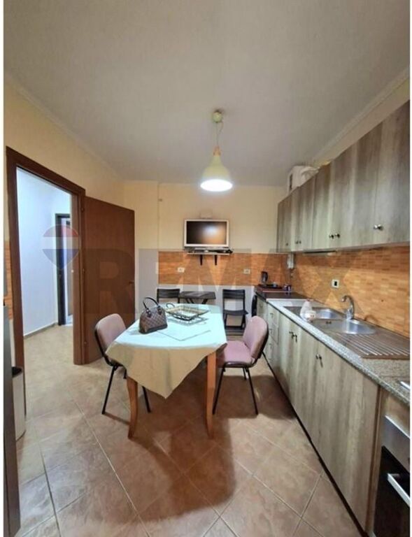 Apartment 3+1+2 for sale in Yzberisht