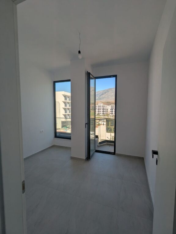 1+1 Apartment for sale with side sea view in Radhime – Rexhina Palm Resort