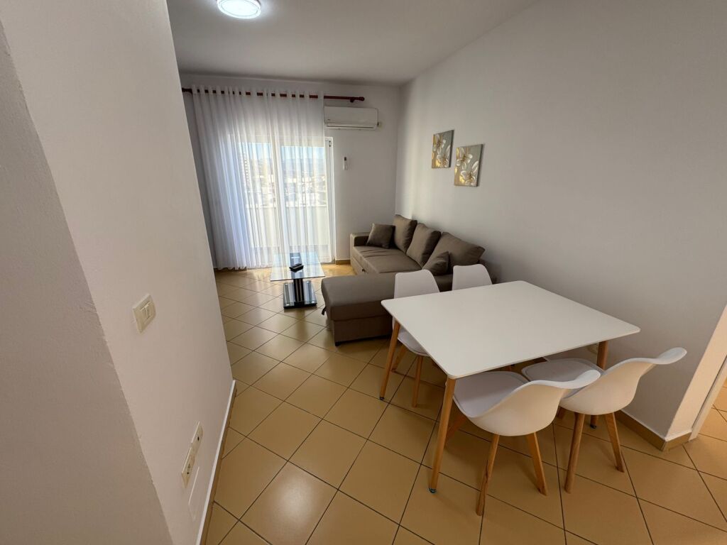 VENDESI APPARTAMENTO 1+1 PRESSO ERMIRI PALACE – SHËNGJIN 🌊
