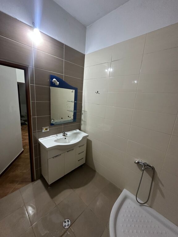 Studio apartment for rent - Bulevardi Ri, Havzi Nela street 280 THOUSAND LEKE