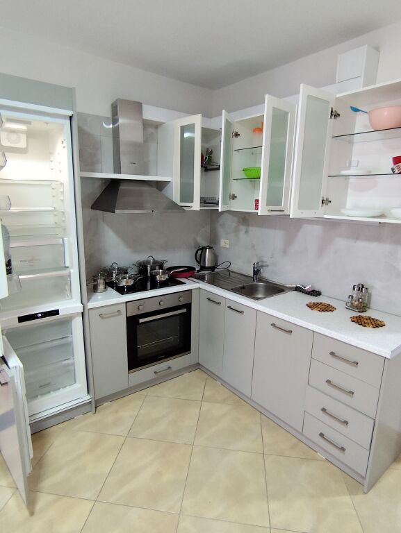 2+1+1 Apartament SARANDË për SHITJE (nr 2)