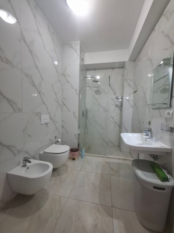 Apartakent 2+1+ballkon - 320Eur/muaj 📍Ali Dem, kompleksi Mangalem