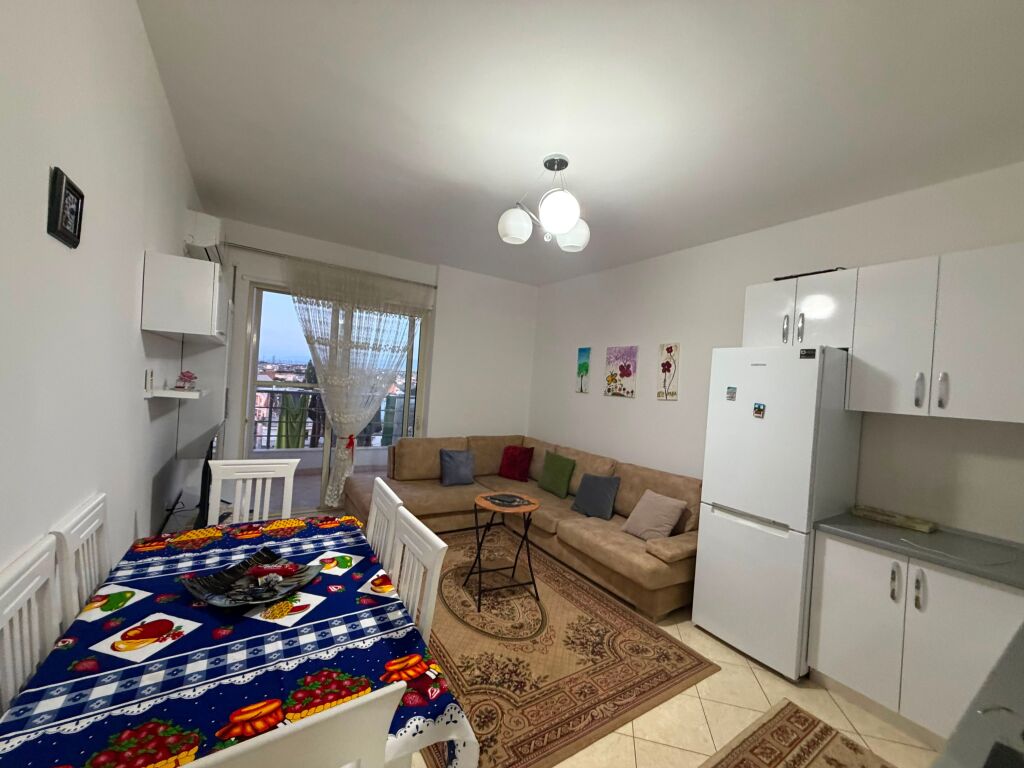 Jepet me qera apartmenti 1+1