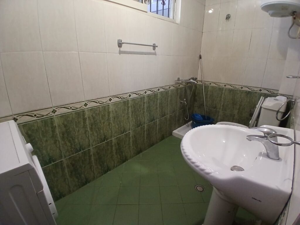 Appartamento 2+1+1 con Balcone in Affitto