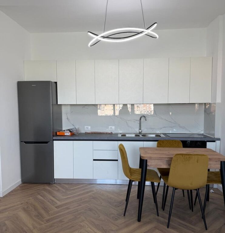 🏡 Affittasi Appartamento 1+1 + Posto Auto presso Golden Park
