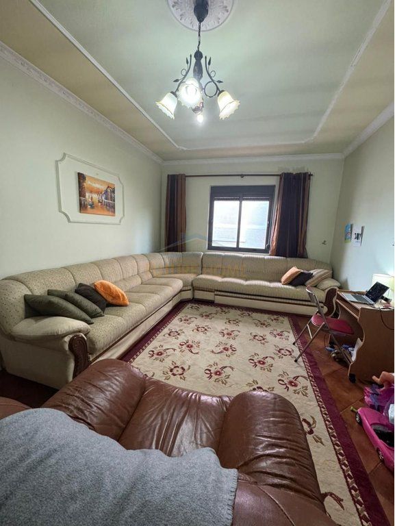 Villa su 2 piani, Via Albanopoli, Don Bosko.