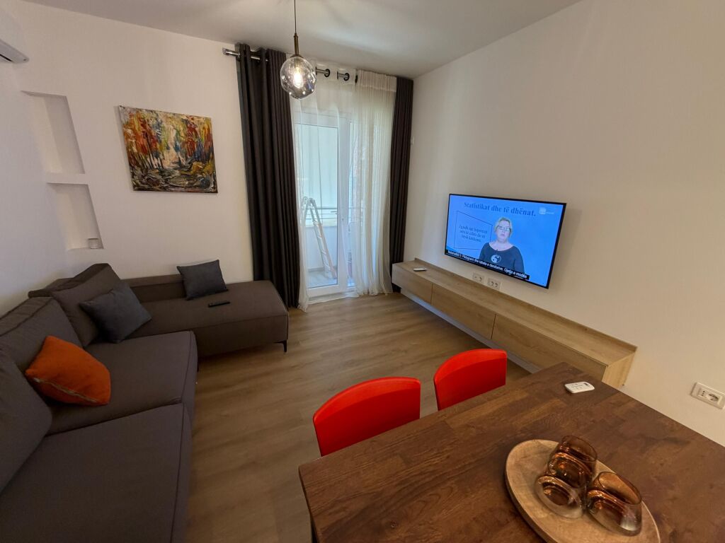 Appartamento 2+1 in vendita ex campo di aviazione
