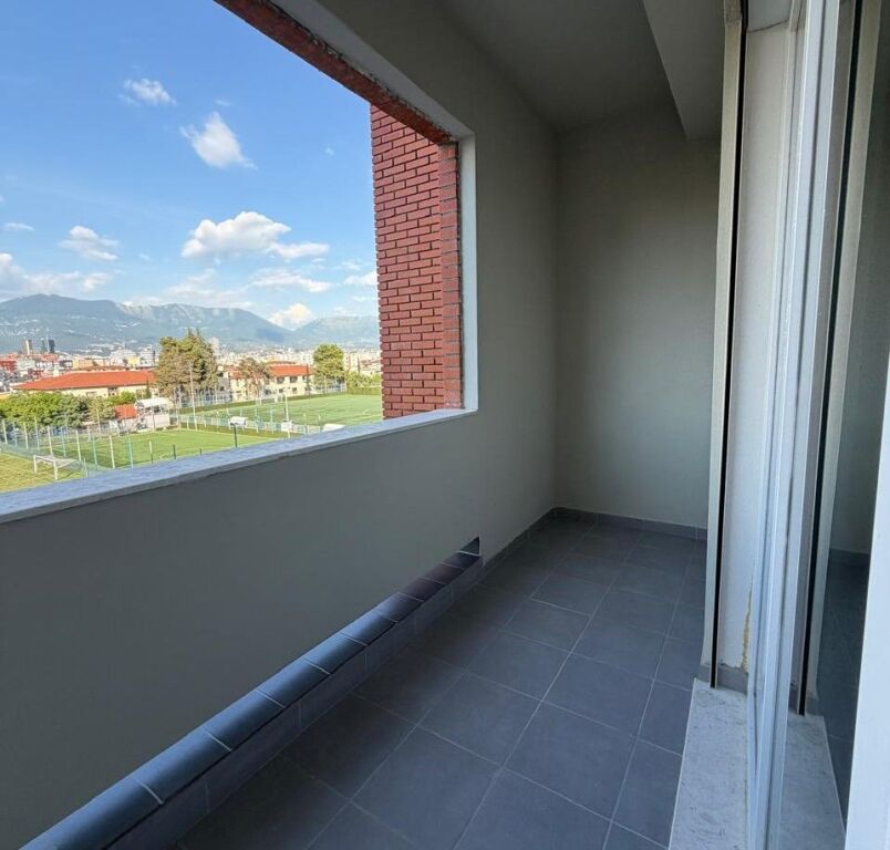 🏡 Affittasi Appartamento 1+1 + Posto Auto presso Golden Park