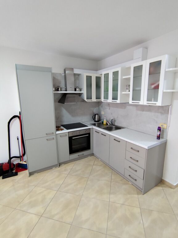 2+1+1 Apartament SARANDË për SHITJE (nr 2)