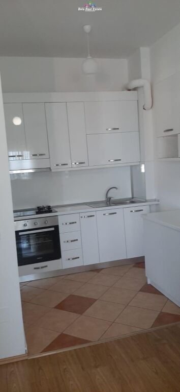 Appartamento in affitto 2+1 presso Qytet Studenti (ID B220274) Tirana