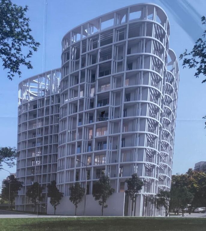 SHITET APARTAMENT 2+1 KOPSHTI BOTANIK 320.000 EURO FH-76729