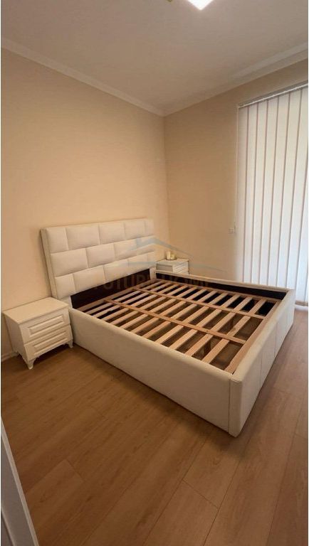 Qera, Apartament 2+1+2 + Post Parkimi, Grand Gallery, Tirane