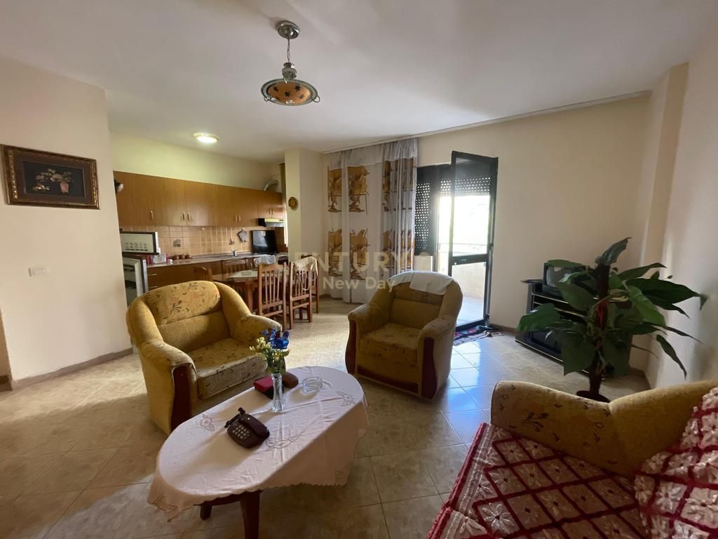 APPARTAMENTO 2+1+2 IN VENDITA A HEKURUDHA, SPIAGGIA!